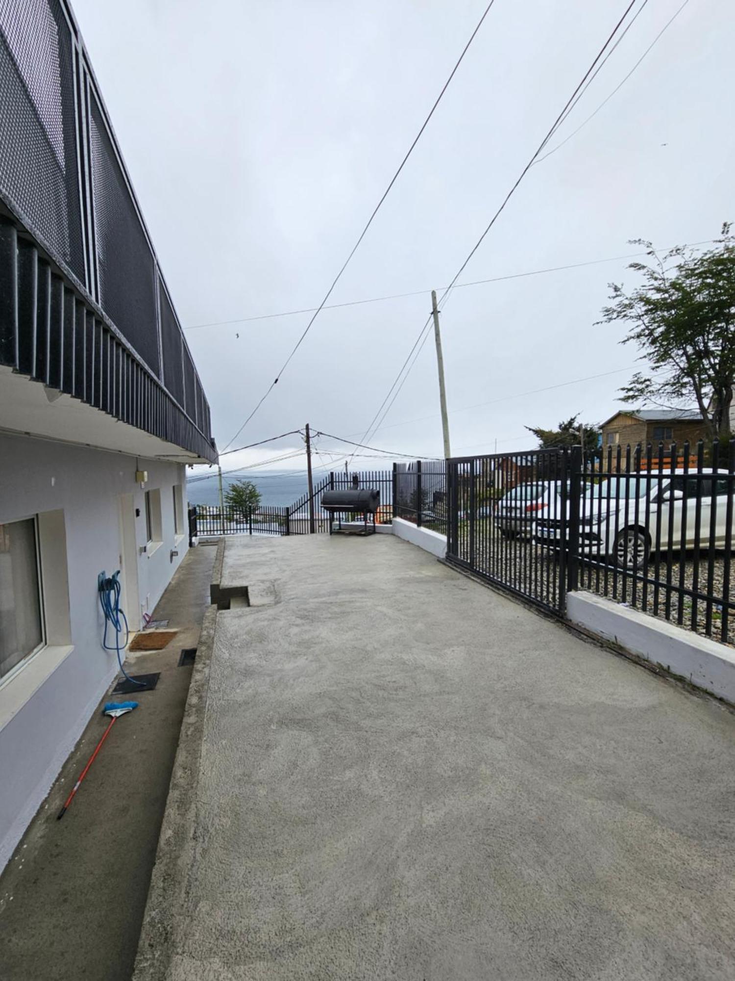 Dpto Amplio Con Vista A La Bahia Lägenhet Ushuaia Exteriör bild