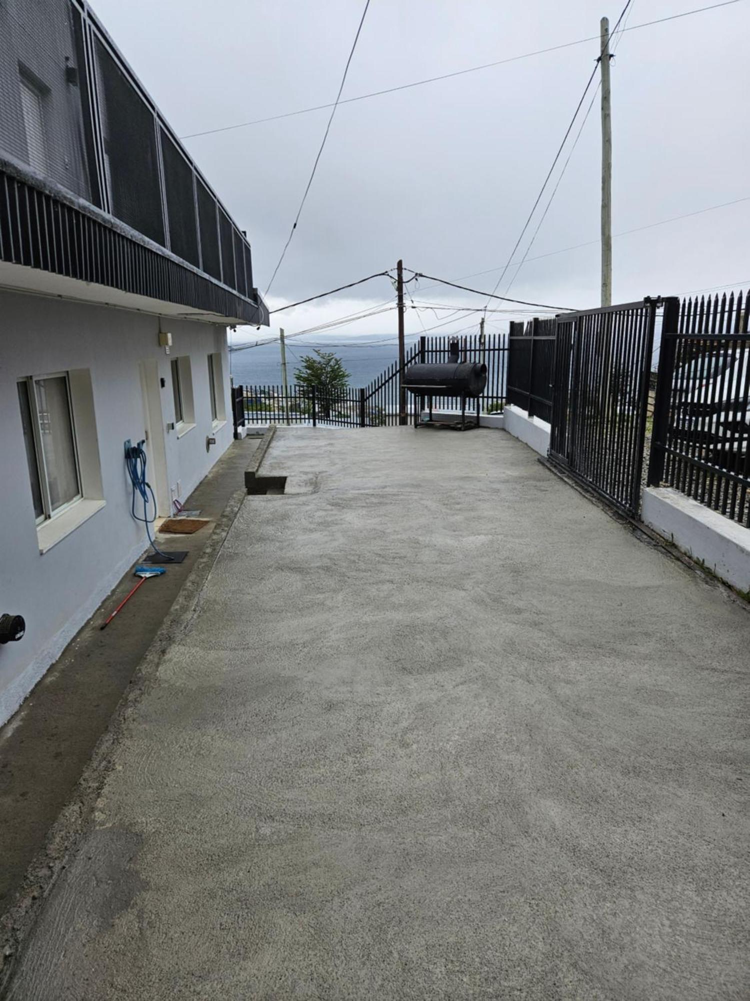 Dpto Amplio Con Vista A La Bahia Lägenhet Ushuaia Exteriör bild